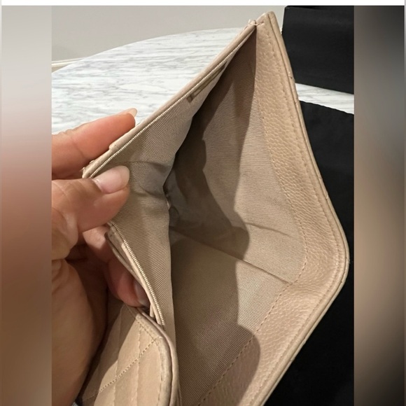 CHANEL Trifold Flap Long Wallet in Beige Caviar Skin - Picture 8 of 9